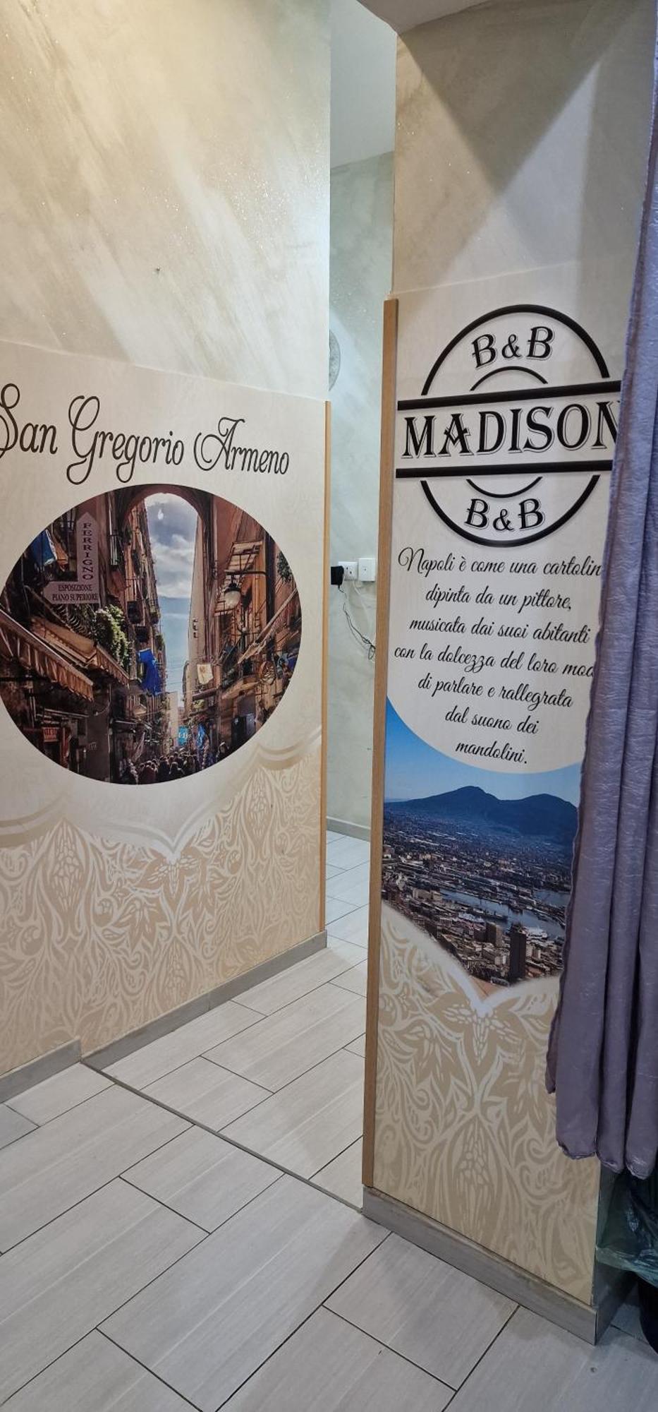 Bed and Breakfast Madison Neapel Zimmer foto